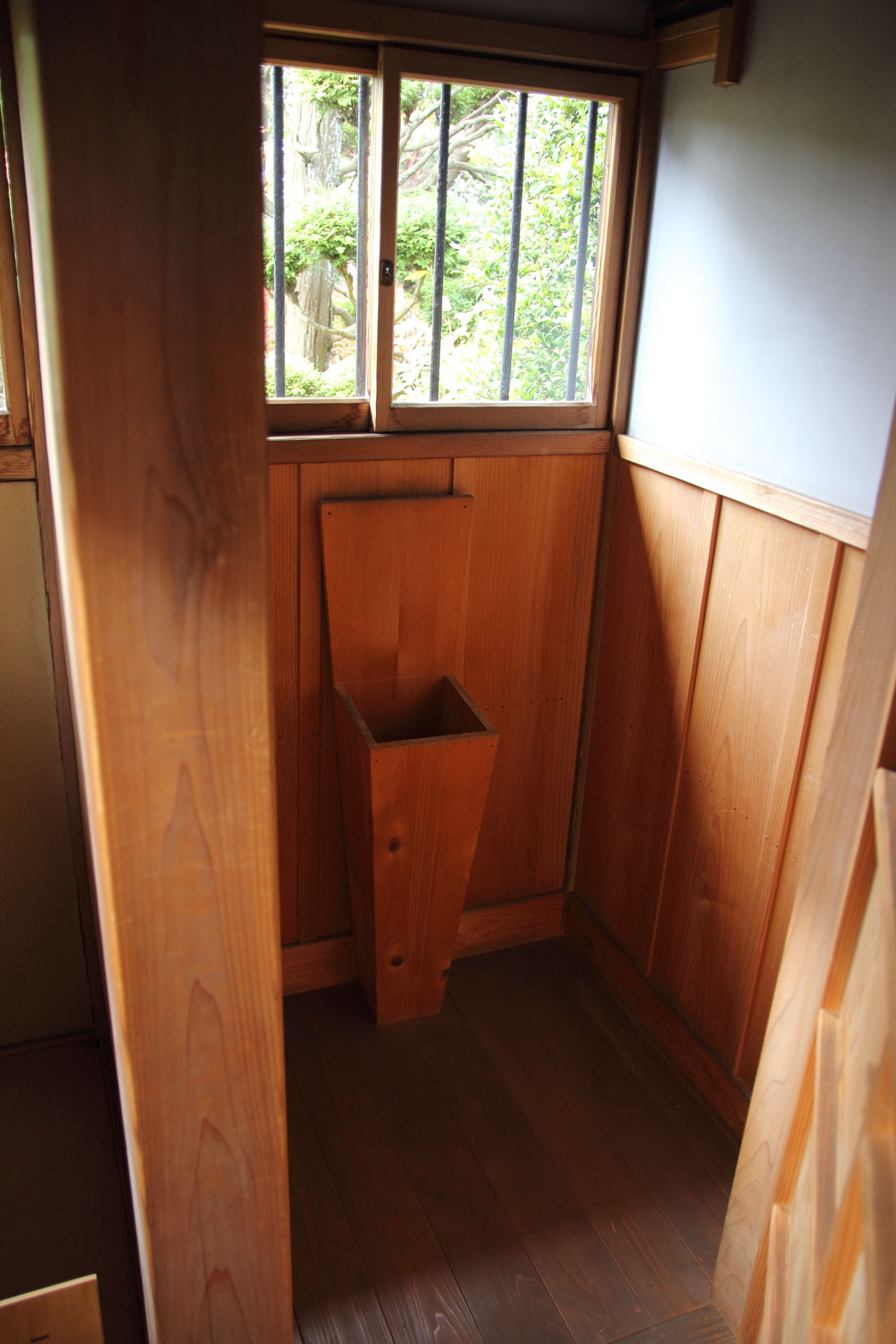 江戸時代のトイレはどんな感じだった？【前編】 Q&Aなうで質問 日本は文化的だった
