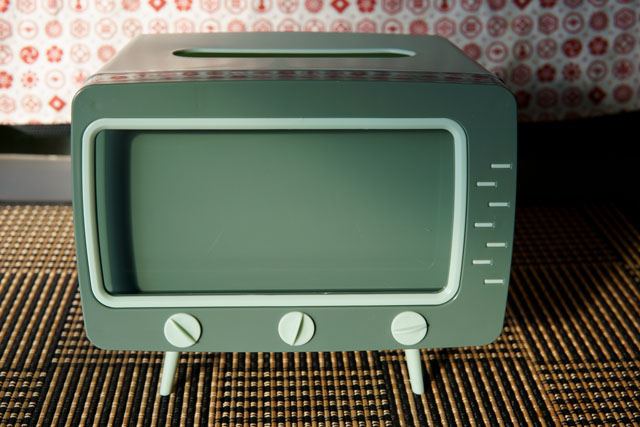大人気 テレビ型ティッシュボックス